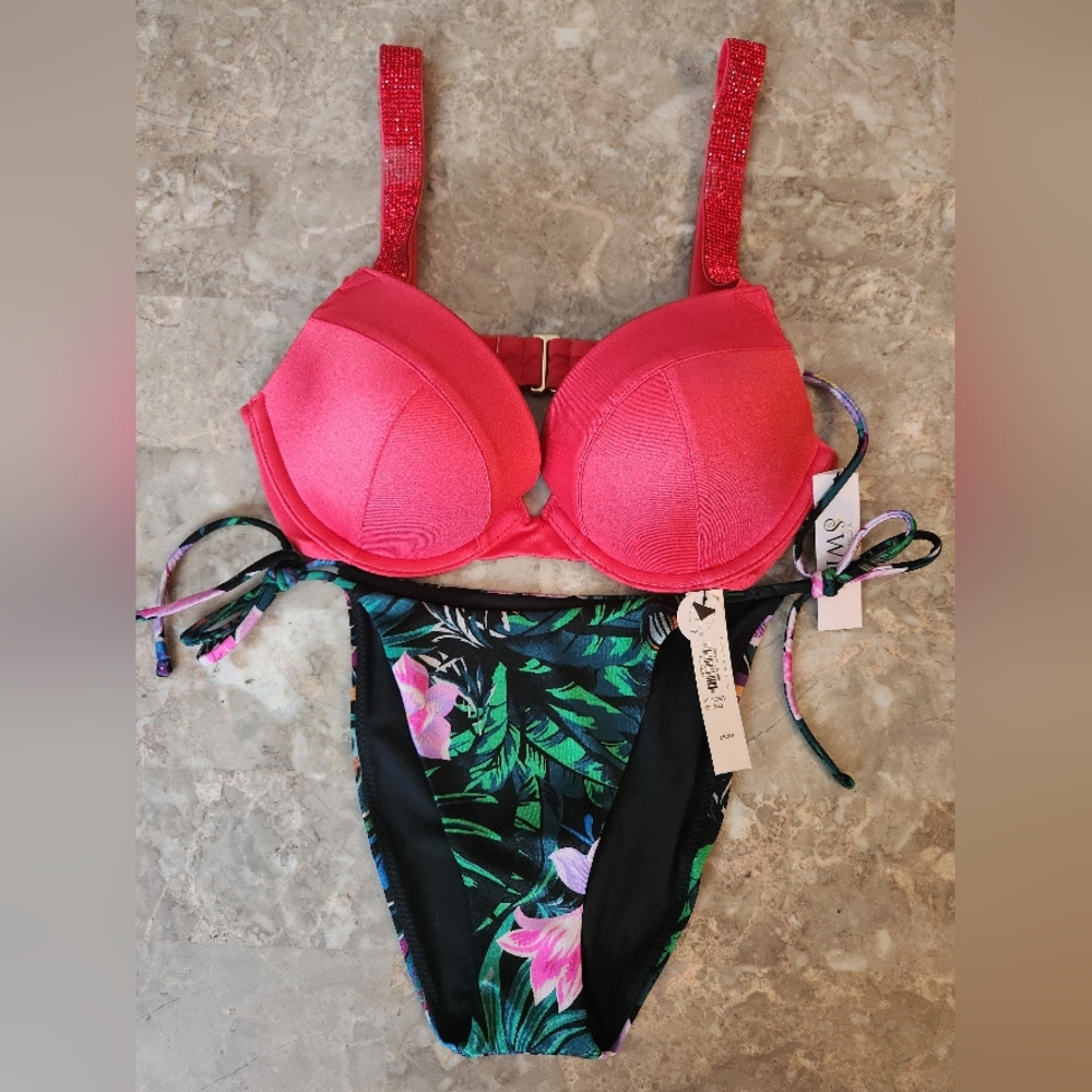 32C/XS VS Swim Shine Strap Sexy Tee Cheeky Bikini Set Tropical Island Getaway